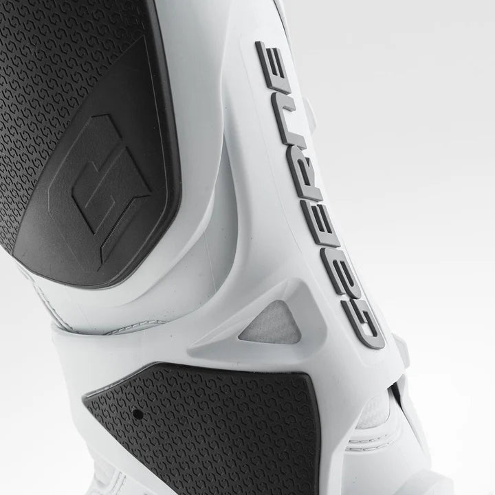 SG22 WHITE