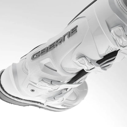 SG22 WHITE