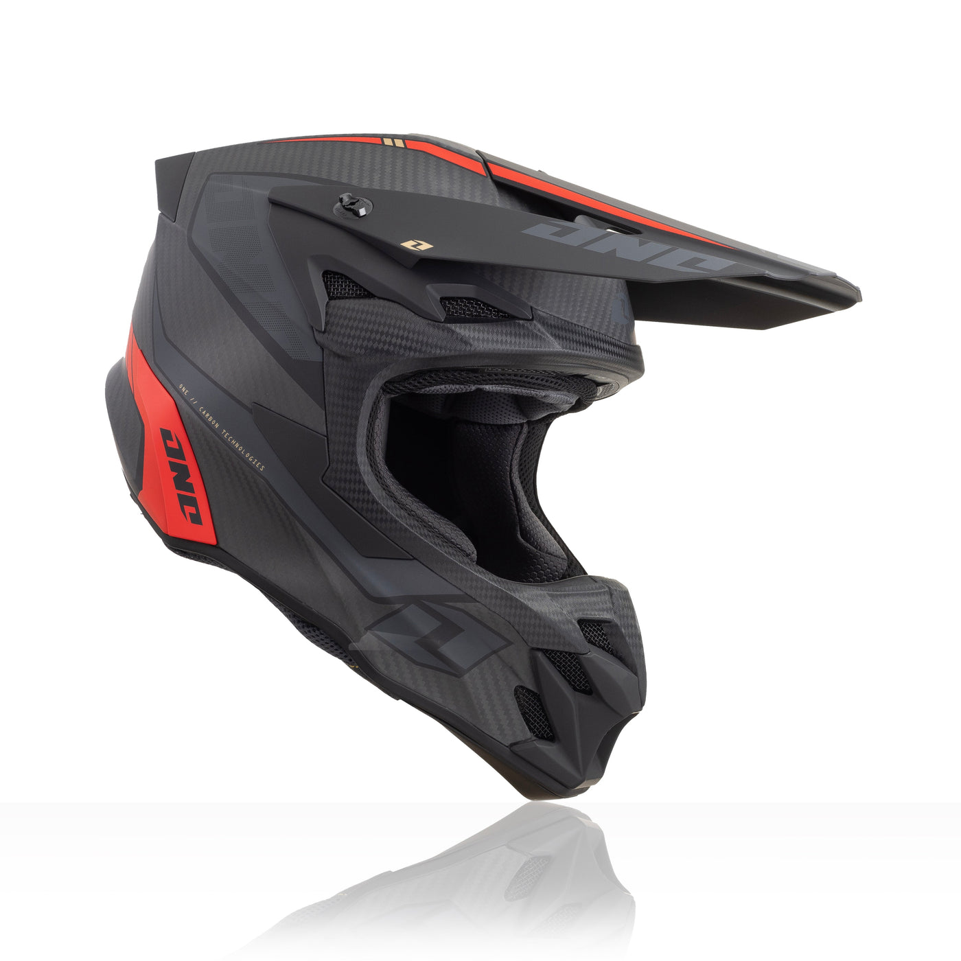 X197 Carbon Blk Oil Hlmt