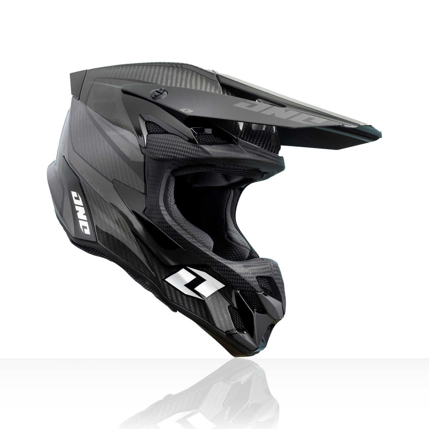 X197 Carbon Blk Hole Hlmt