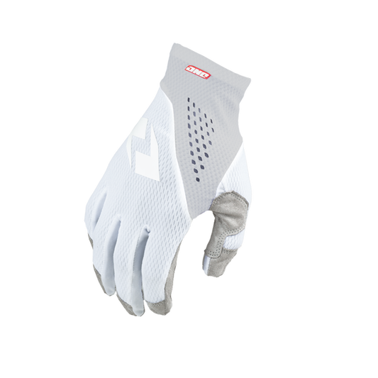 V197 Ice White GLV